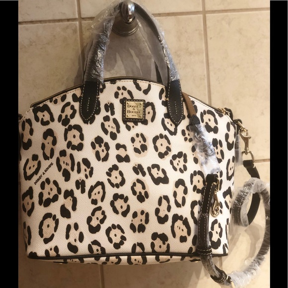 Dooney & Bourke Handbags - NWT🏷Dooney & Bourke  Leopard/Black VSBL Satchel